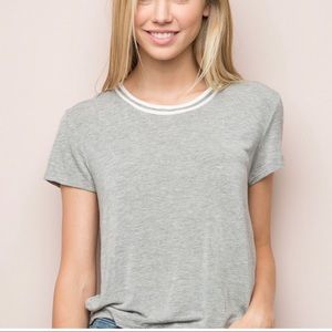 Brandy Melville t-shirt